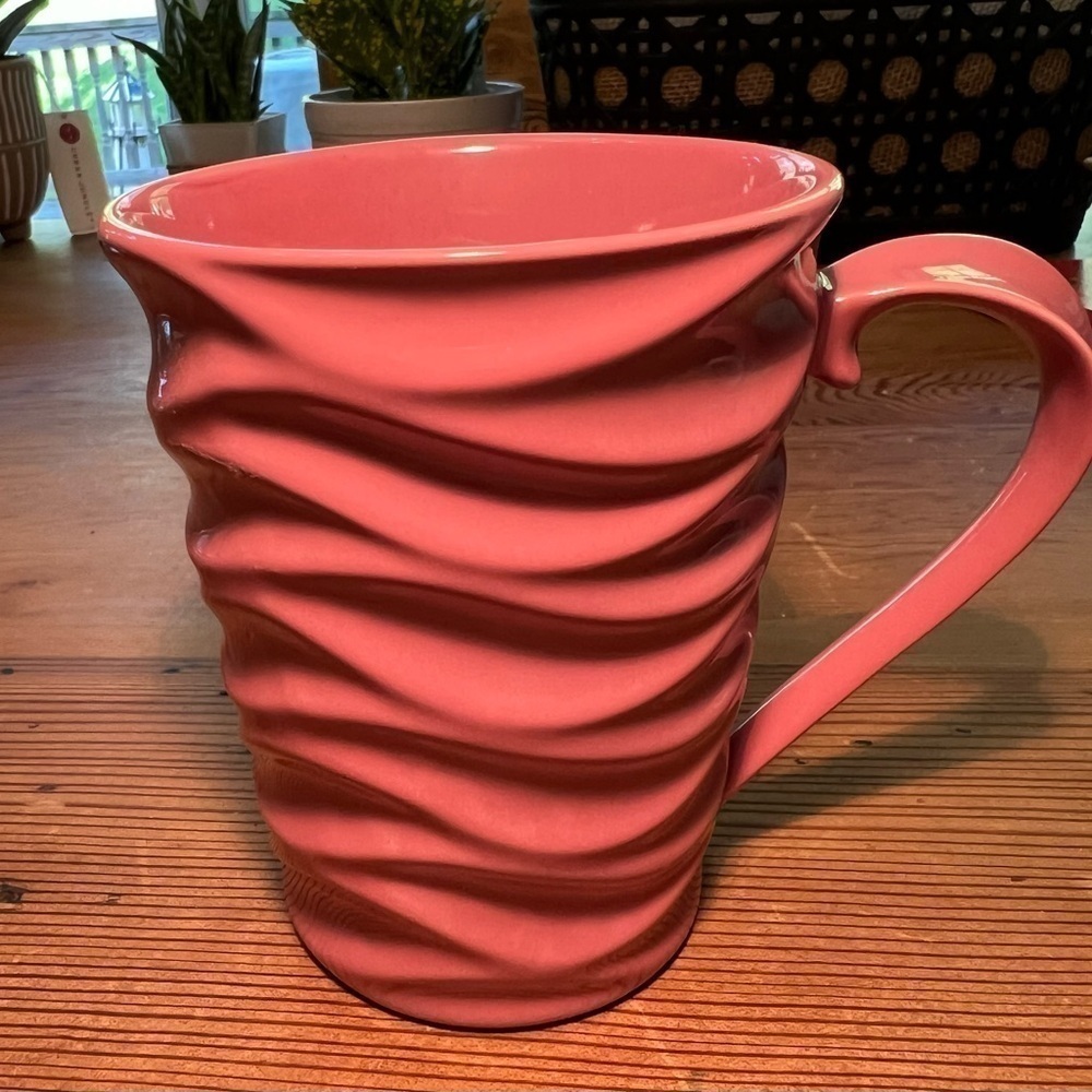 temptation’s Wavelength Pink Mug 6” high, 3” width at the top of the mug.